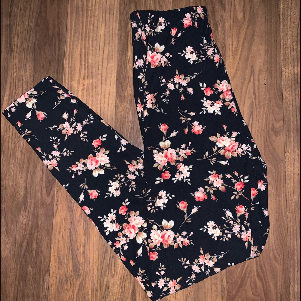Soft floral leggings